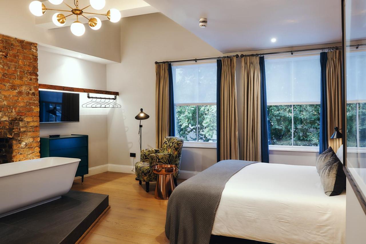 The Brownswood Hotel London Exterior photo