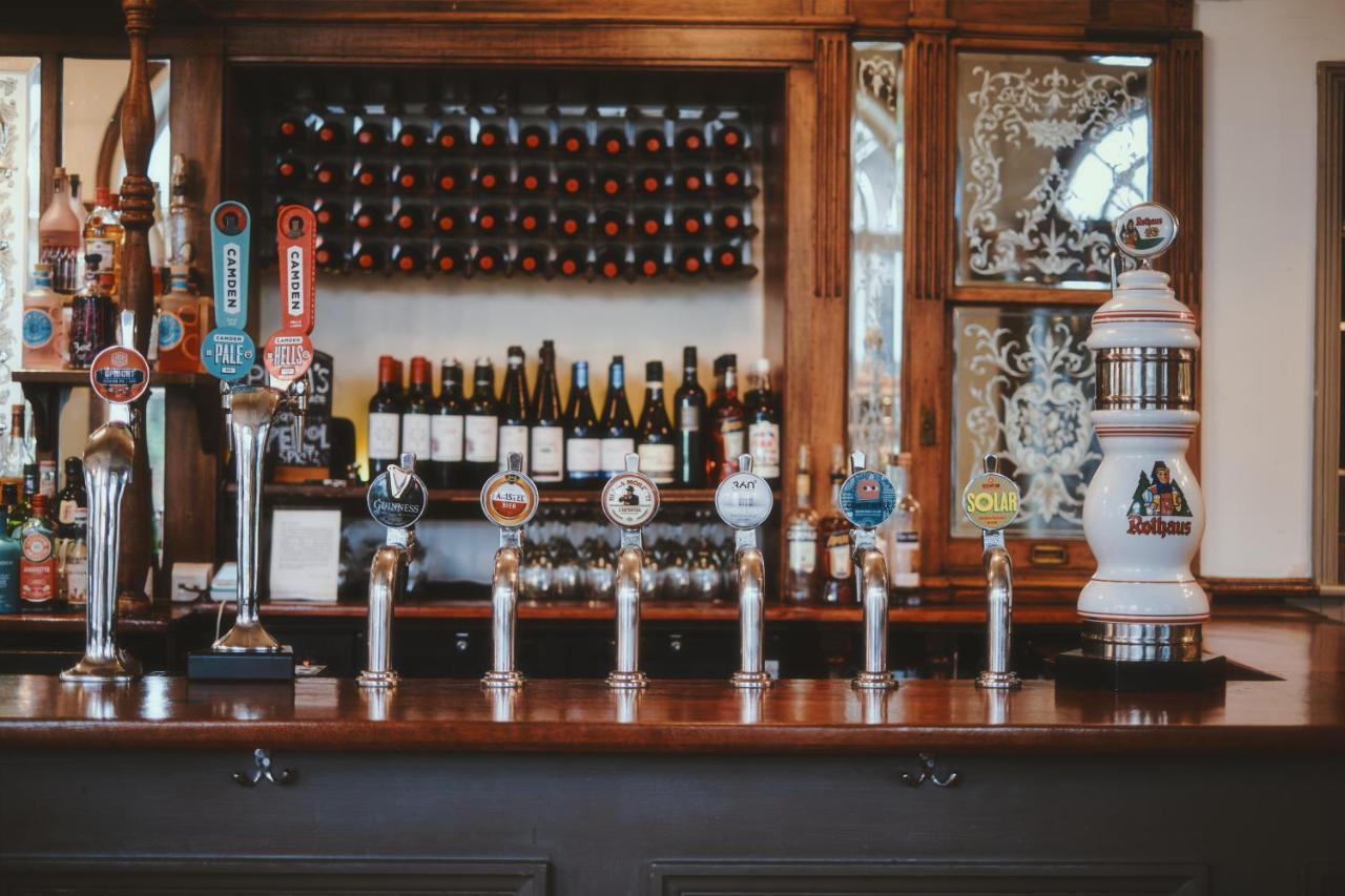 The Brownswood Hotel London Exterior photo