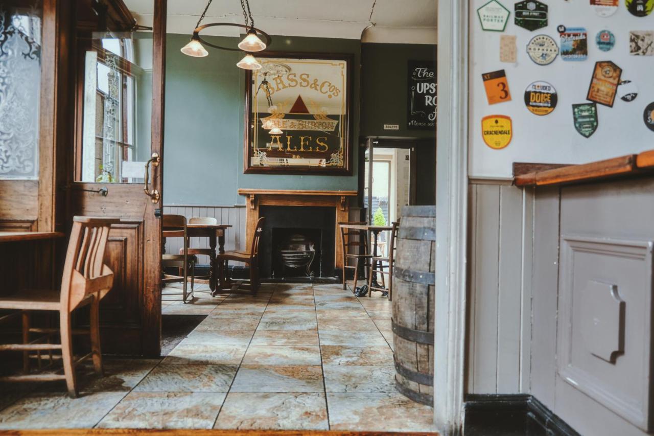 The Brownswood Hotel London Exterior photo